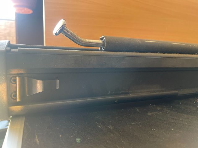 bontott SKODA OCTAVIA III Térelválasztó