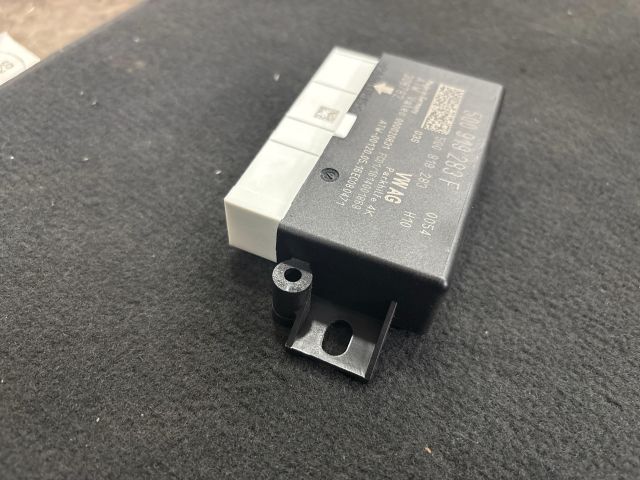 bontott SKODA OCTAVIA III Tolatóradar Elektronika