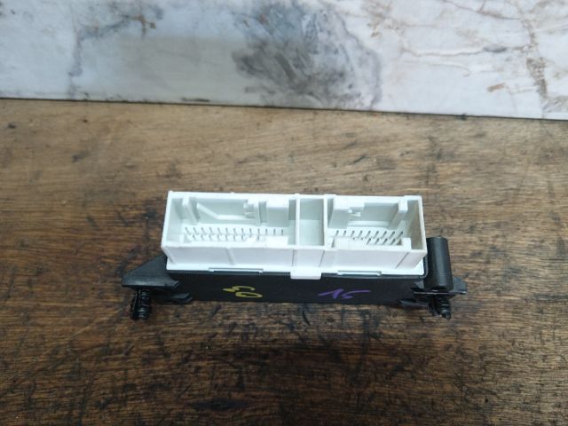 bontott SKODA OCTAVIA III Tolatóradar Elektronika