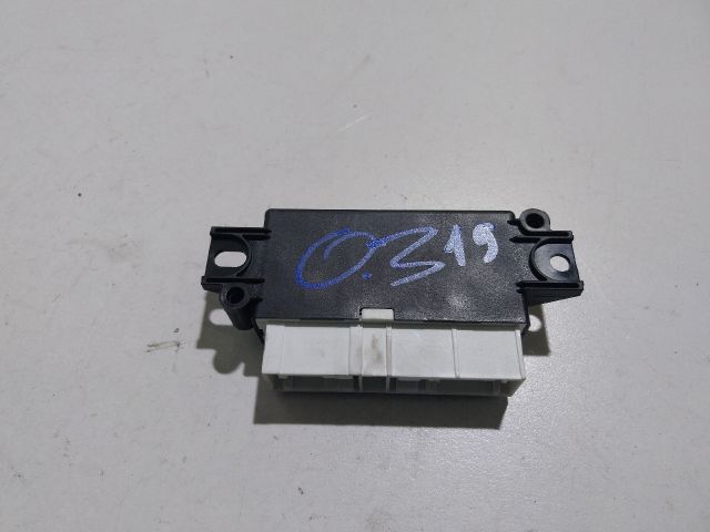 bontott SKODA OCTAVIA III Tolatóradar Elektronika