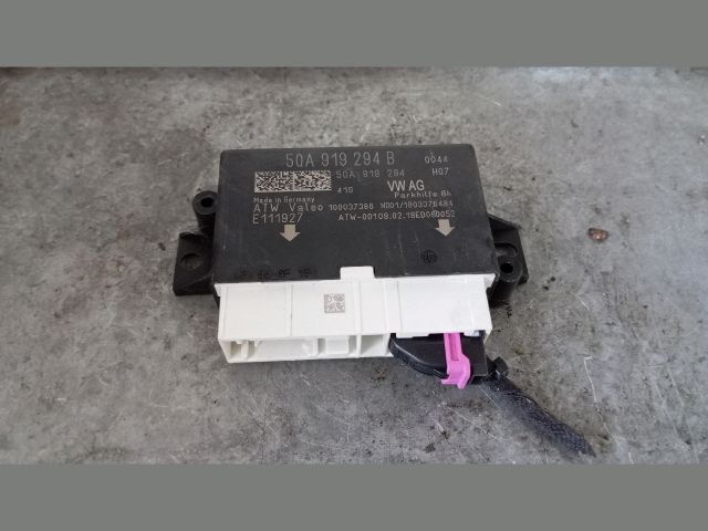 bontott SKODA OCTAVIA III Tolatóradar Elektronika