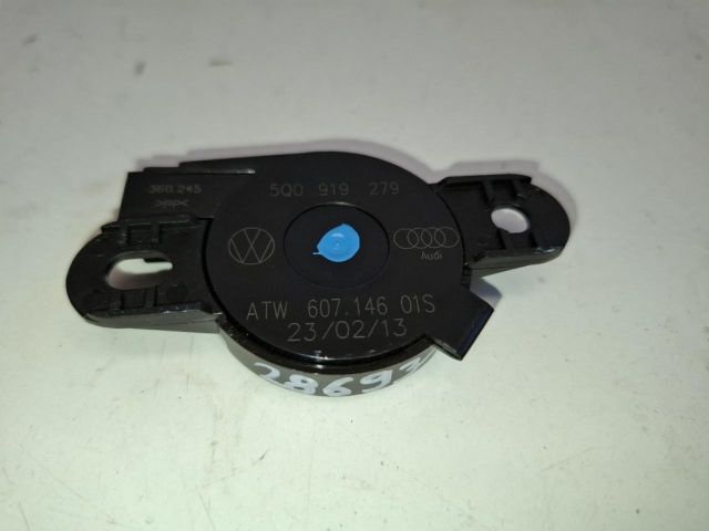 bontott SKODA OCTAVIA III Tolatóradar Hangszóró