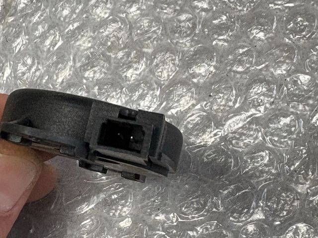 bontott SKODA OCTAVIA III Tolatóradar Hangszóró