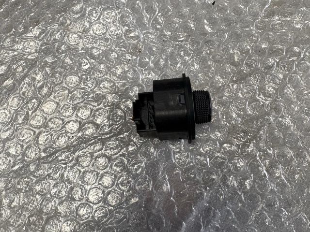 bontott SKODA OCTAVIA III Tükör Kapcsoló