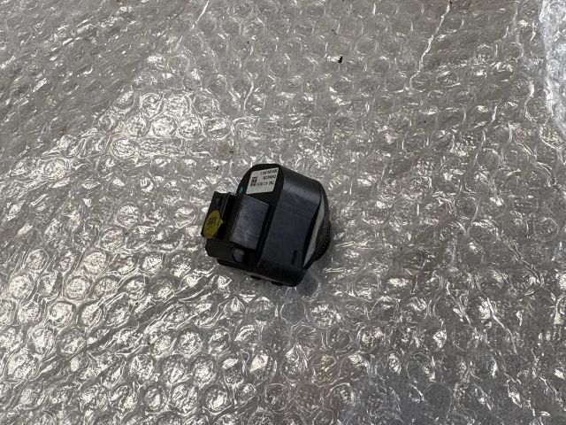 bontott SKODA OCTAVIA III Tükör Kapcsoló