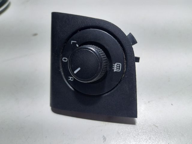 bontott SKODA OCTAVIA III Tükör Kapcsoló