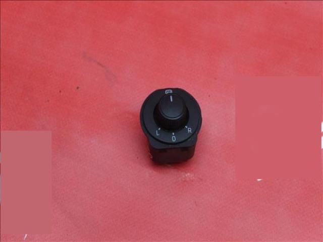 bontott SKODA OCTAVIA III Tükör Kapcsoló