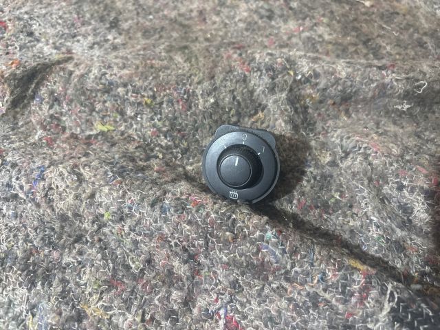 bontott SKODA OCTAVIA III Tükör Kapcsoló