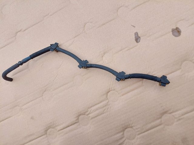 bontott SKODA OCTAVIA III Üzemanyagcső