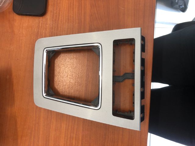 bontott SKODA OCTAVIA III Váltókar Keret