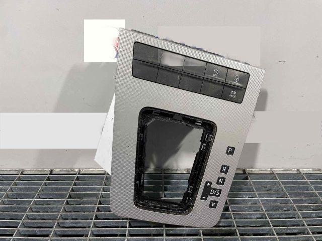 bontott SKODA OCTAVIA III Váltókar Keret