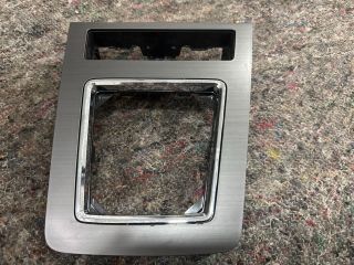 bontott SKODA OCTAVIA III Váltókar Keret