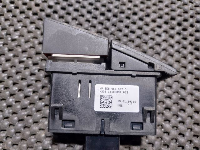 bontott SKODA OCTAVIA III Vészvillogó Kapcsoló