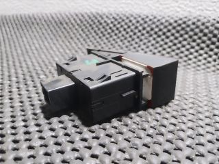 bontott SKODA OCTAVIA III Vészvillogó Kapcsoló