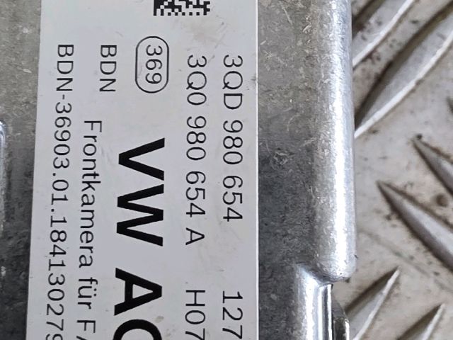 bontott SKODA OCTAVIA III Video Elektronika