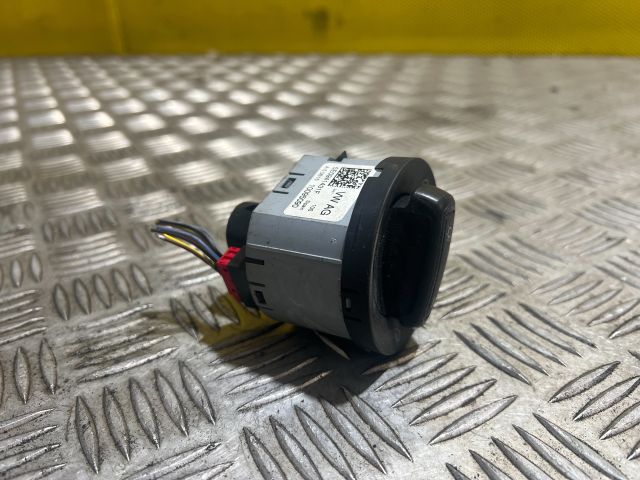 bontott SKODA OCTAVIA III Világítás Kapcsoló