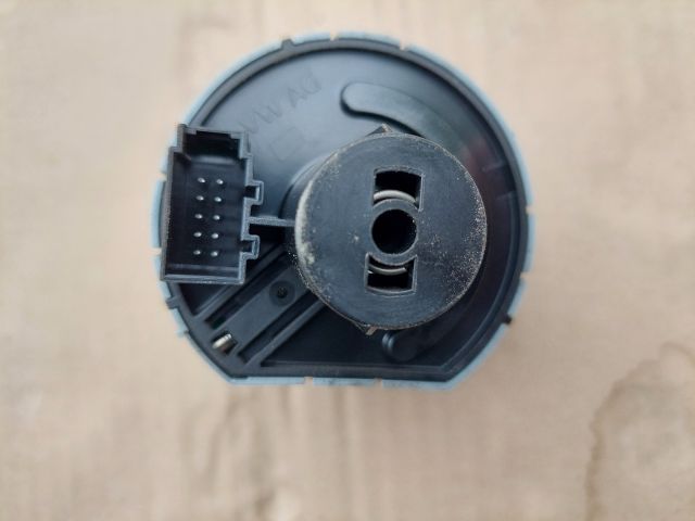 bontott SKODA OCTAVIA III Világítás Kapcsoló