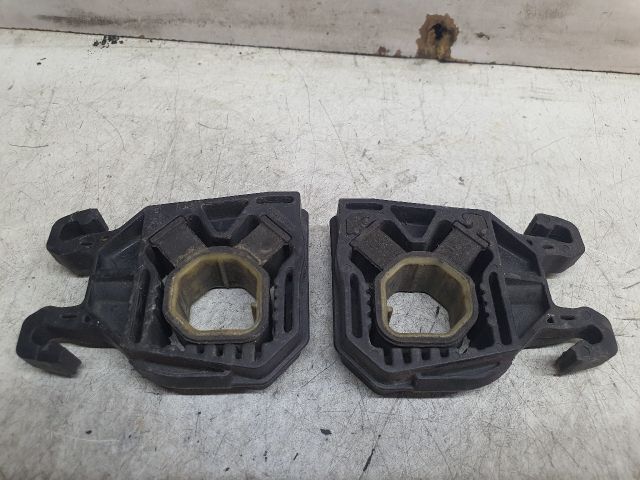 bontott SKODA OCTAVIA III Vízhűtő Radiátor Tartó