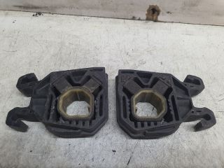 bontott SKODA OCTAVIA III Vízhűtő Radiátor Tartó