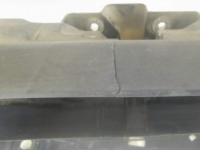 bontott SKODA OCTAVIA III Vízhűtő Radiátor Tartó