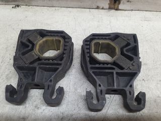 bontott SKODA OCTAVIA III Vízhűtő Radiátor Tartó