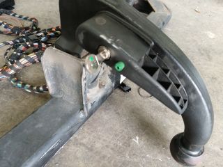 bontott SKODA OCTAVIA III Vonóhorog