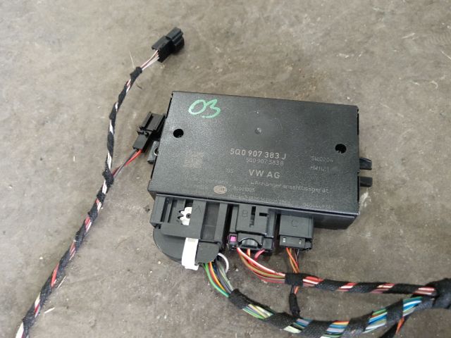 bontott SKODA OCTAVIA III Vonóhorog