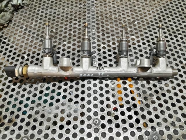 bontott SKODA OCTAVIA IV Közösnyomócső