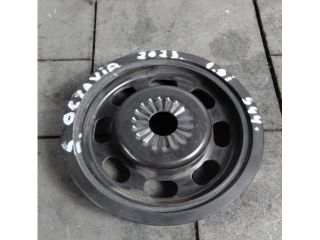 bontott SKODA OCTAVIA IV Főtengely Szíjtárcsa