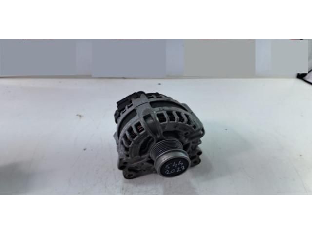 bontott SKODA OCTAVIA IV Generátor