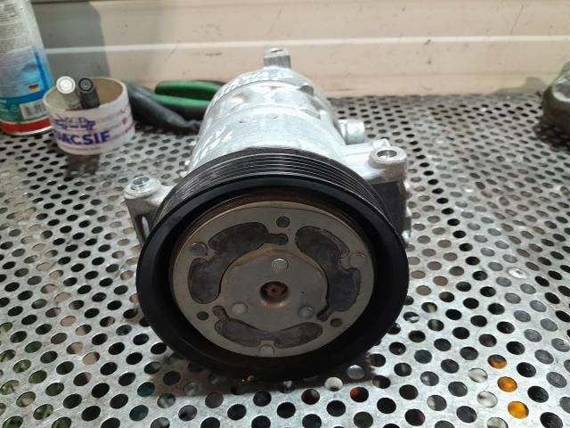 bontott SKODA OCTAVIA IV Klímakompresszor