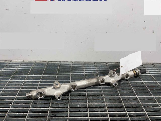 bontott SKODA OCTAVIA IV Közösnyomócső