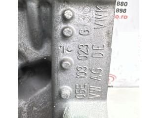 bontott SKODA OCTAVIA IV Motor (Fűzött blokk hengerfejjel)