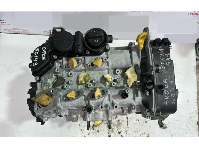 bontott SKODA OCTAVIA IV Motor (Fűzött blokk hengerfejjel)