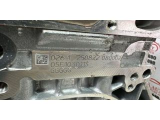 bontott SKODA OCTAVIA IV Motor (Fűzött blokk hengerfejjel)