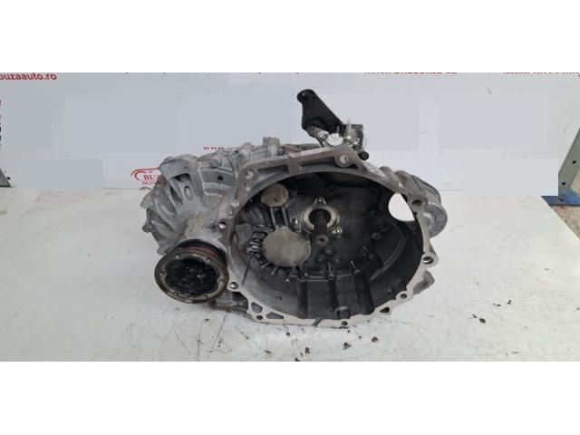 bontott SKODA OCTAVIA IV Váltó (Mechanikus)