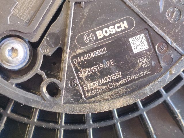 bontott SKODA OCTAVIA IV AdBlue Tartály