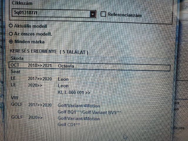 bontott SKODA OCTAVIA IV AdBlue Tartály