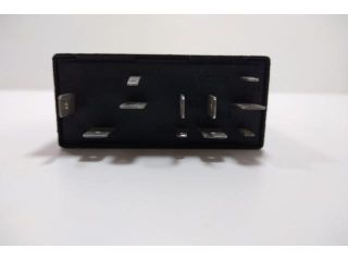 bontott SKODA OCTAVIA IV Ablaktörlő Relé