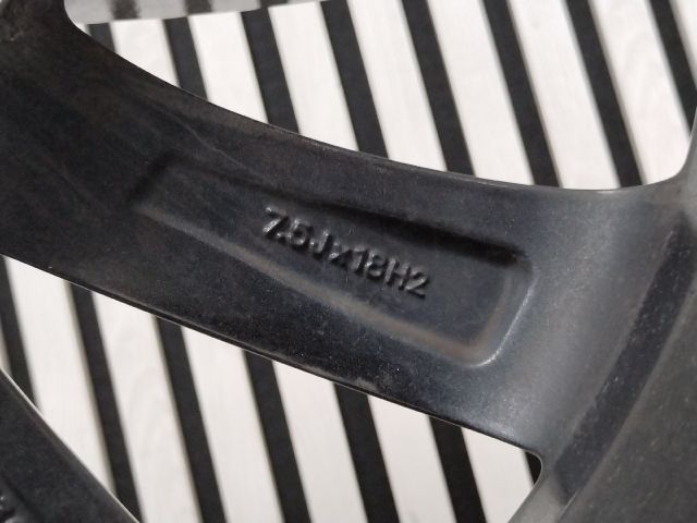 bontott SKODA OCTAVIA IV Alufelni (1 db)