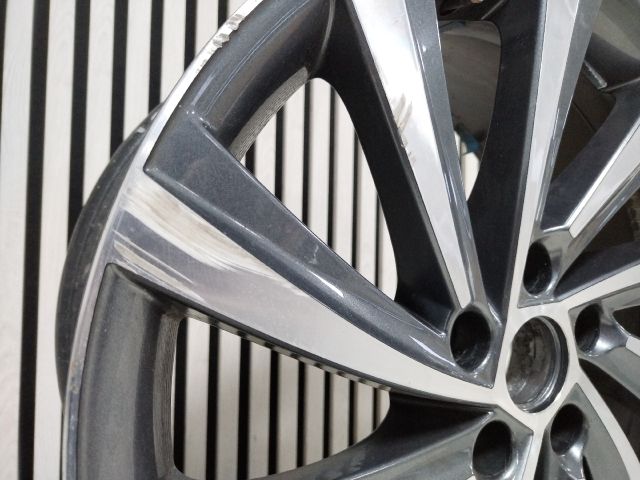 bontott SKODA OCTAVIA IV Alufelni (1 db)