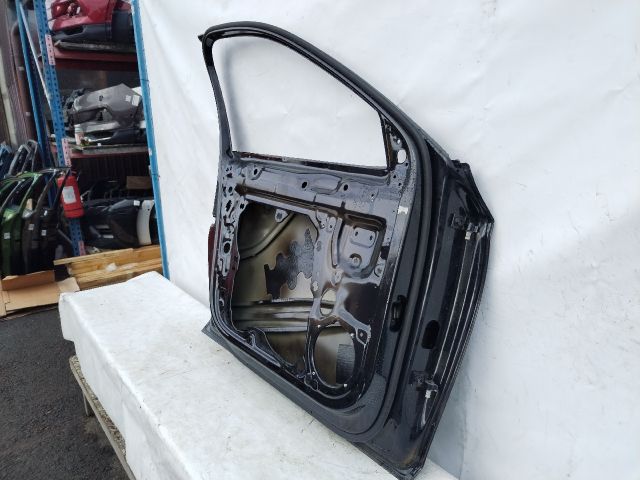 bontott SKODA OCTAVIA IV Bal első Ajtó (Üres lemez)