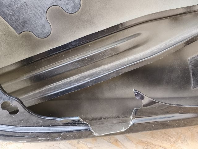 bontott SKODA OCTAVIA IV Bal első Ajtó (Üres lemez)