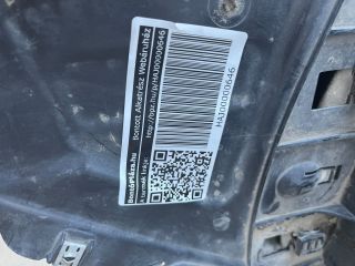 bontott SKODA OCTAVIA IV Bal első Dobbetét (Kerékjárati, Műanyag)