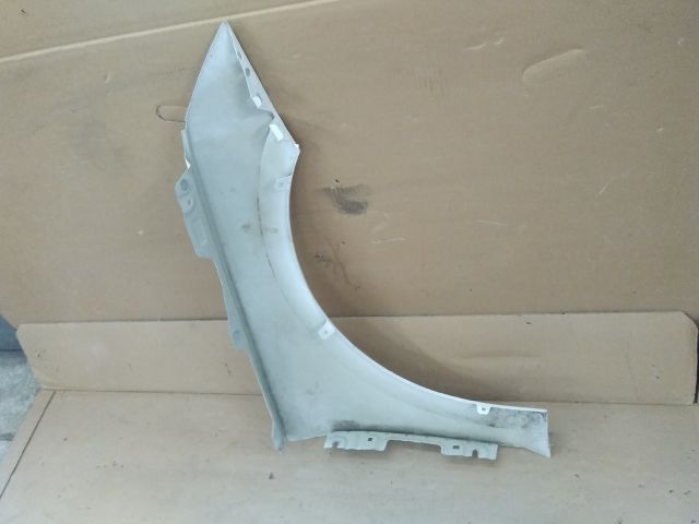 bontott SKODA OCTAVIA IV Bal első Sárvédő