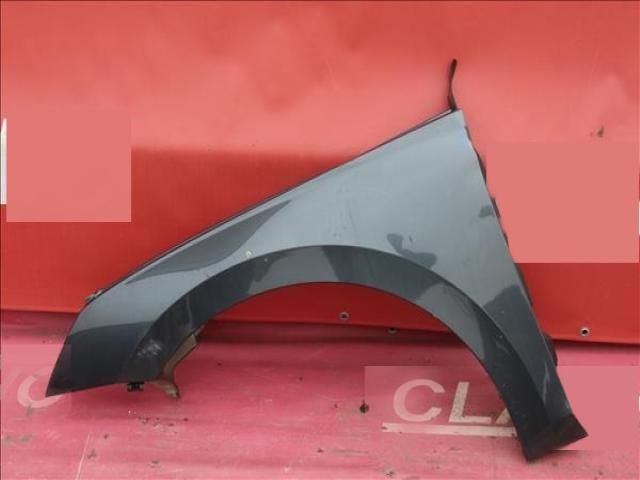 bontott SKODA OCTAVIA IV Bal első Sárvédő