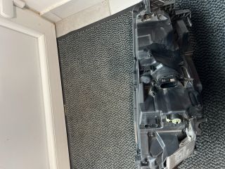 bontott SKODA OCTAVIA IV Bal Fényszóró