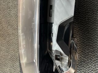 bontott SKODA OCTAVIA IV Bal Fényszóró