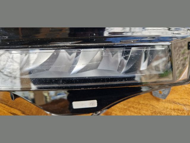 bontott SKODA OCTAVIA IV Bal Ködfényszóró