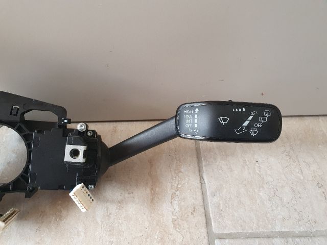 bontott SKODA OCTAVIA IV Bal Kormánykapcsoló Irányjelző (Tempomatos)